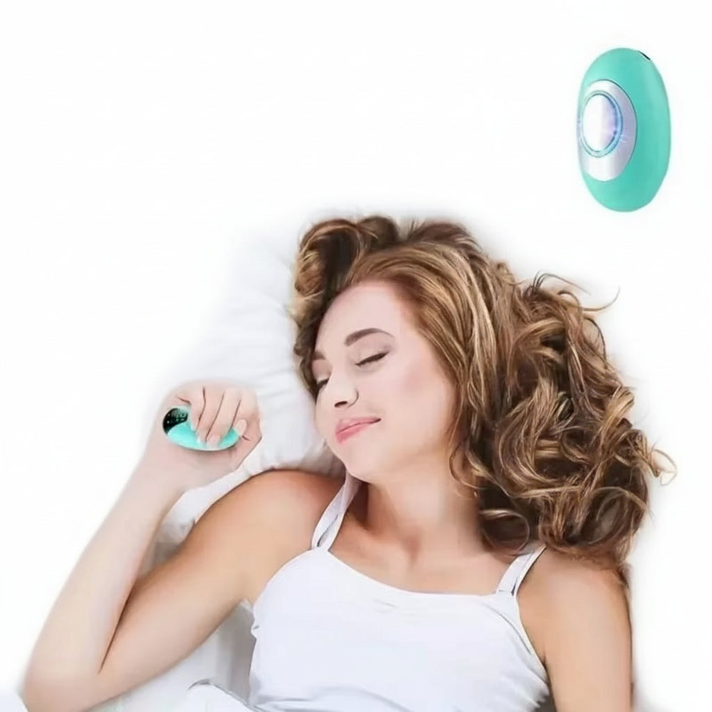 A Handheld Sleep Monitor Helps to Relax and Feel Comfortable